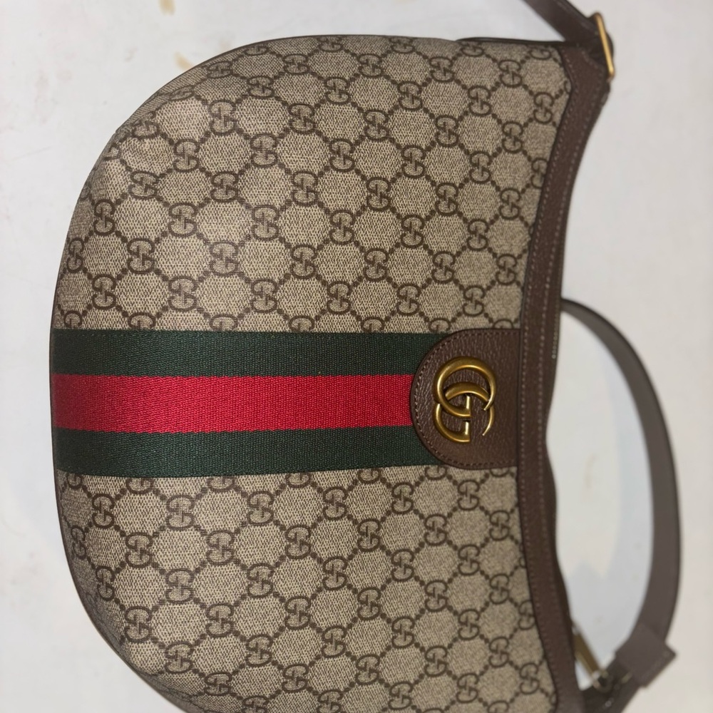 Gucci Beige and Brown Shoulder Bag with Red Stripe - Picture 2 of 7